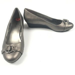 Bandolino Jaela Pewter‎ Gray Wedges Women’s Sz 9.5 NEW